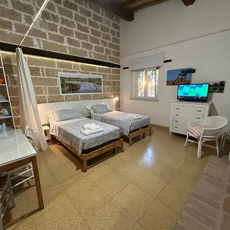 Alloggio per agriturismo Masseria La Torre *