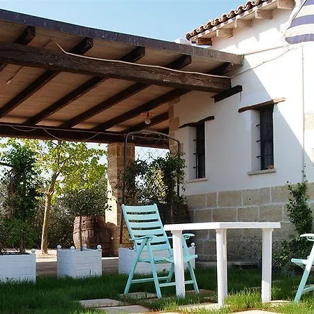 Masseria La Torre Farm stay *